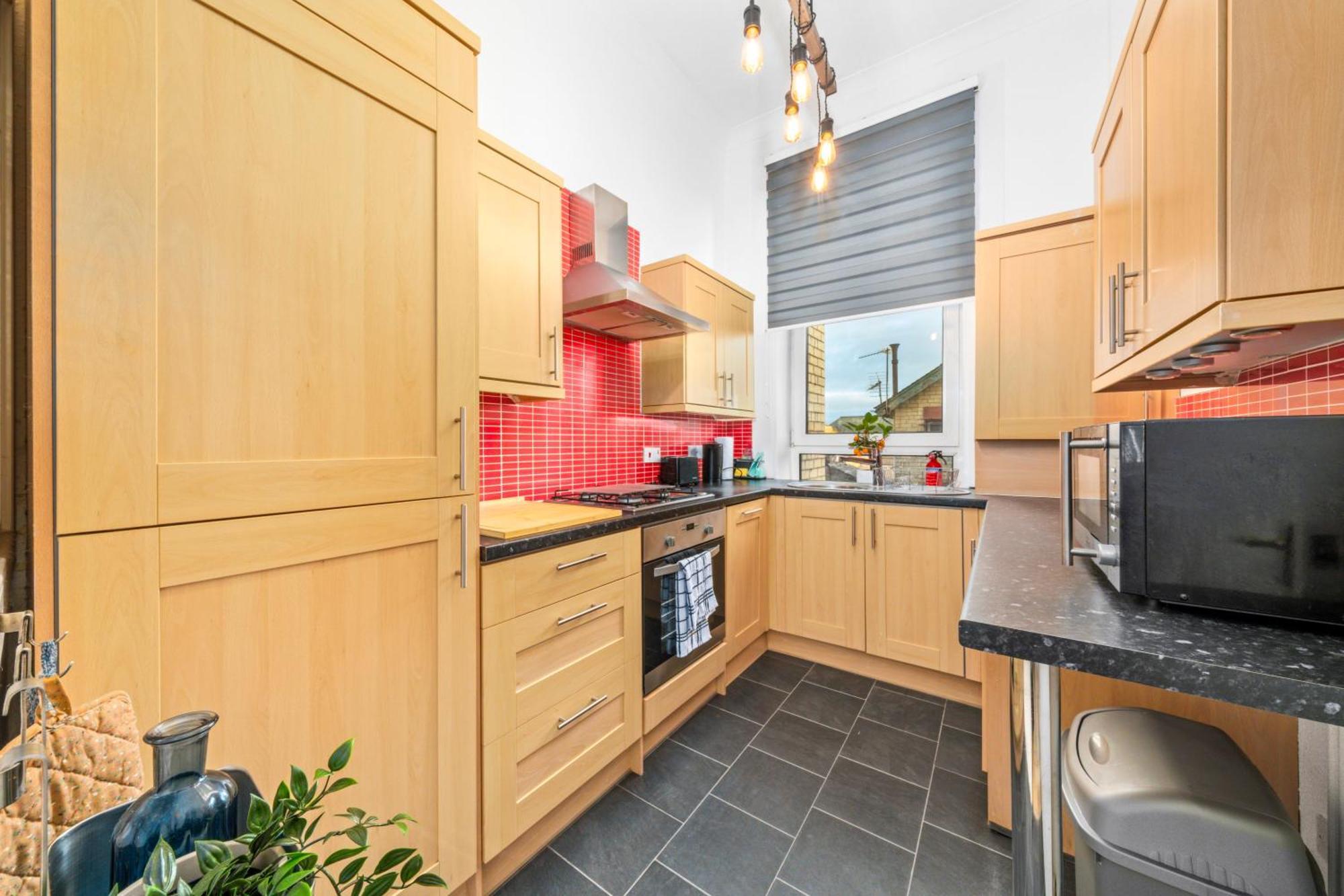 Perfect Location For And Golfing Apartment *
